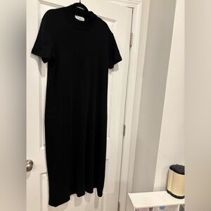 Elegant Black Midi Dress